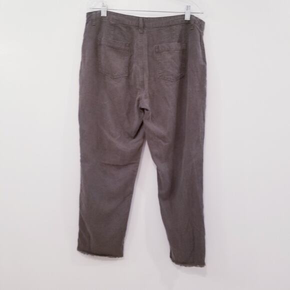 Joie Women Yvonette Crop Pants Studded Raw Hem High Rise - Picture 4 of 11